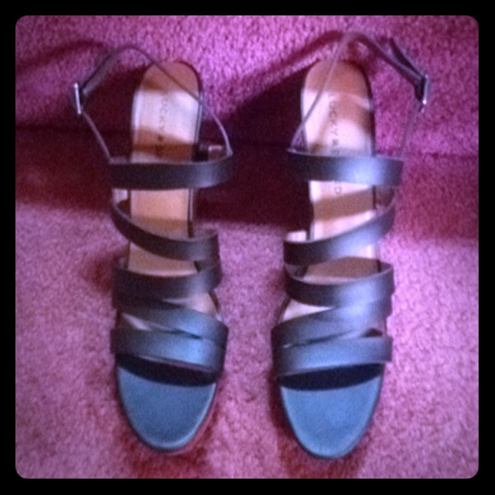 Lucky Brand shoes